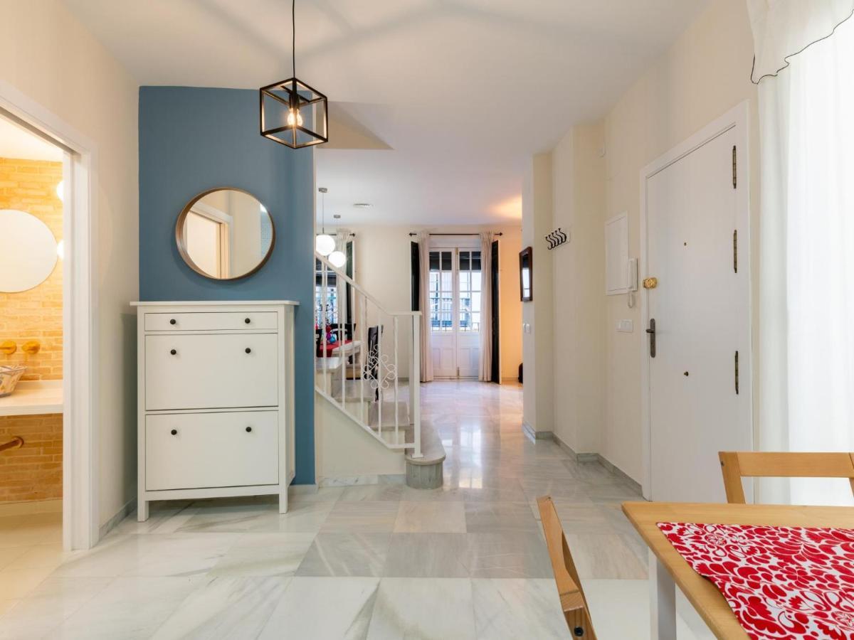 Holi-Rent Penthouse Penuelas Севилья Экстерьер фото