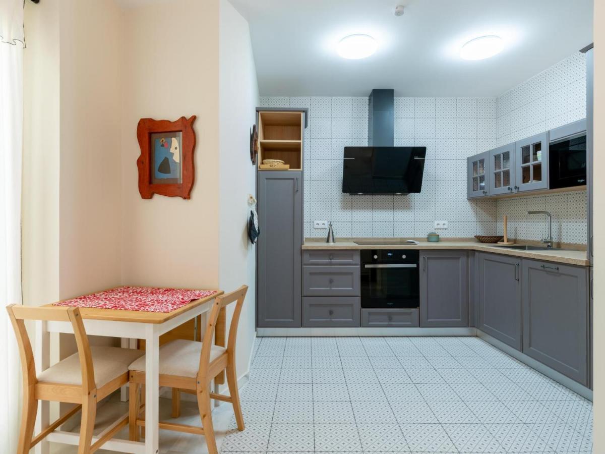 Holi-Rent Penthouse Penuelas Севилья Экстерьер фото