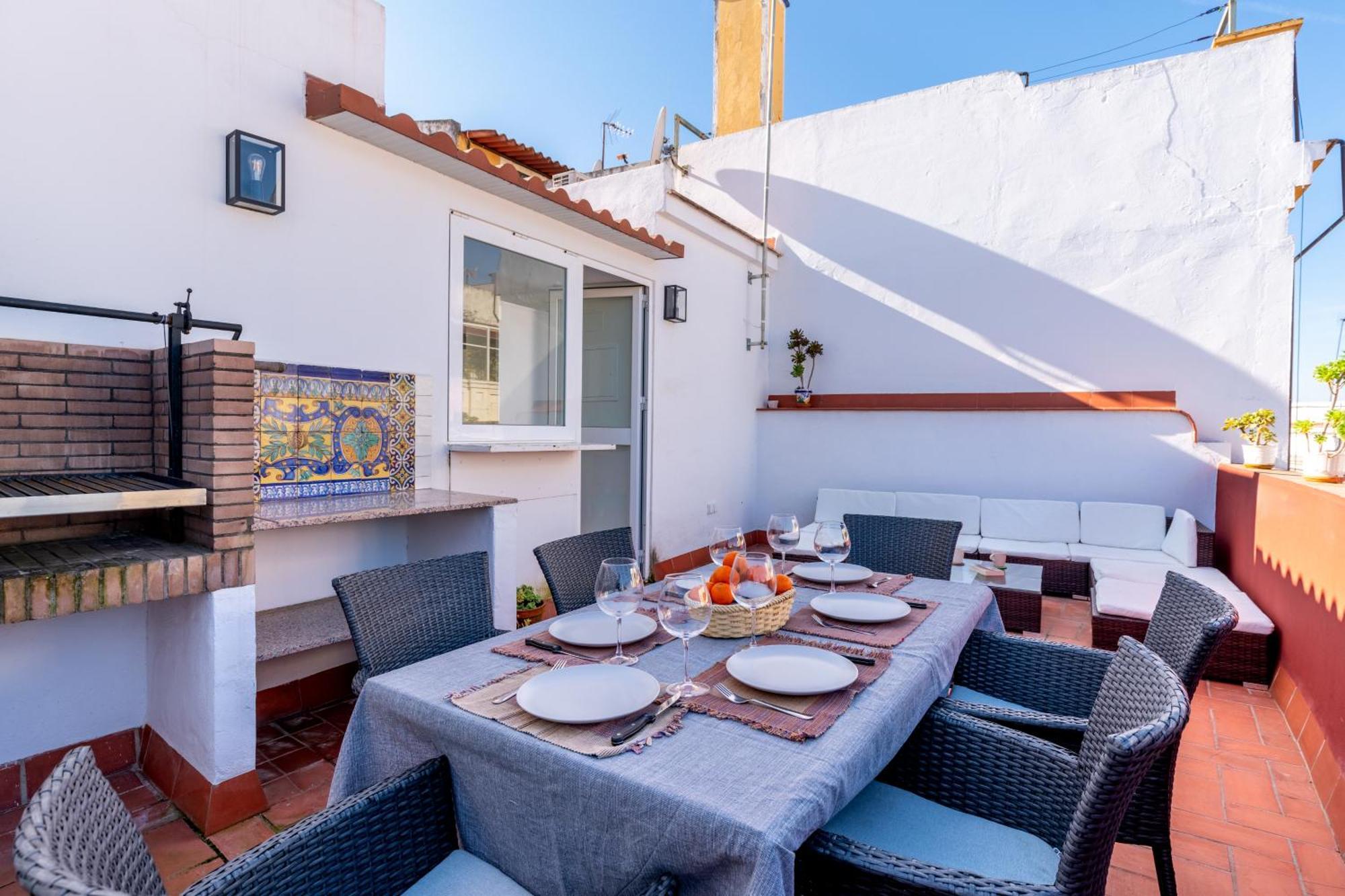 Holi-Rent Penthouse Penuelas Севилья Экстерьер фото